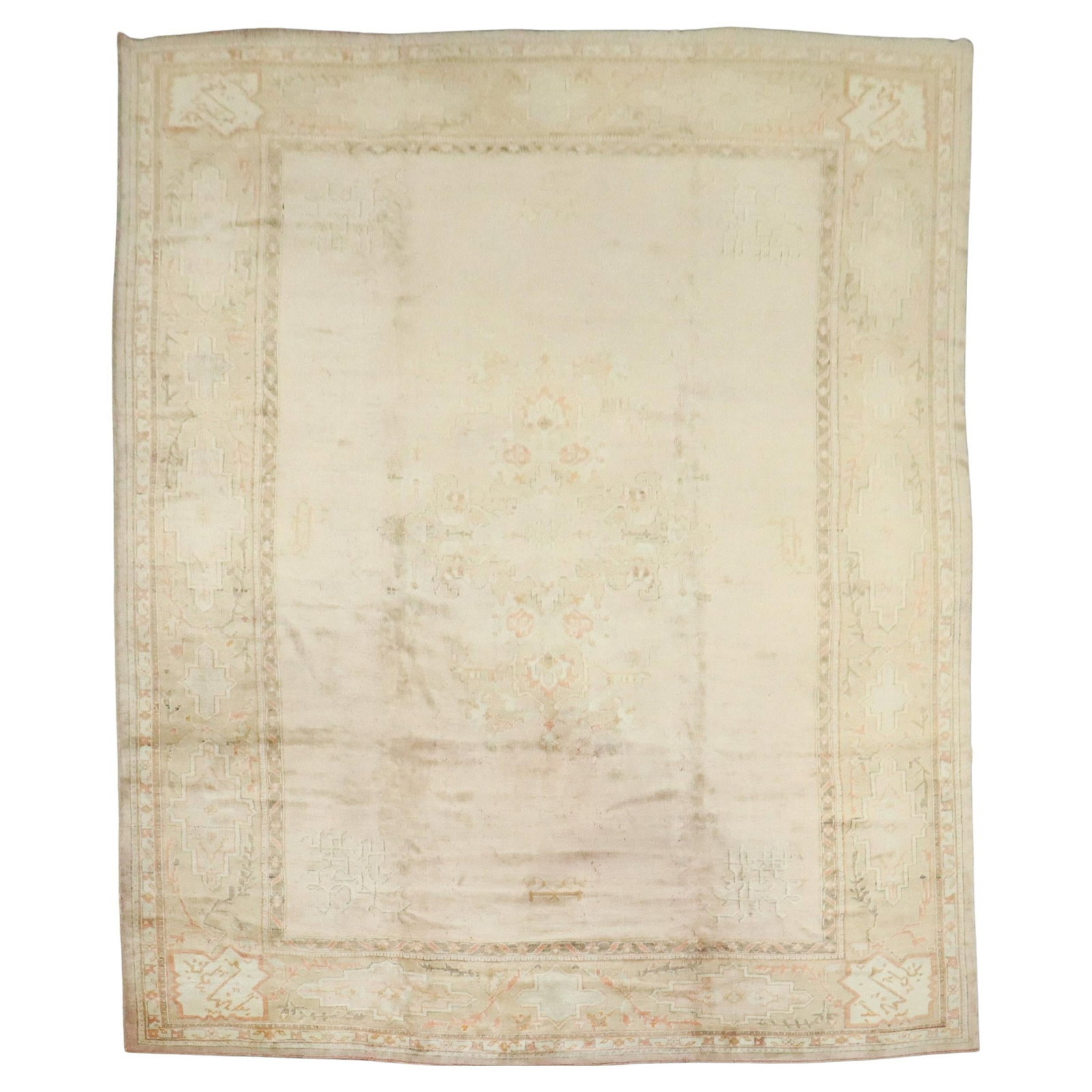Antique Turkish Oushak Rug Light Pink Wool Hand-Woven 11'4" x 14'5": Antique Turkish Oushak Rug Light Pink Wool Hand-Woven 11'4" x 14'5" Discover the beauty of this exquisite Light Pink Antique Turkish Oushak Oversize Rug, a stunning addition to any space. Measuring 11