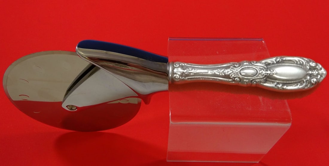 Towle King Richard Sterling Silver Custom Pizza Cutter 9 1/4" (1 of 2)