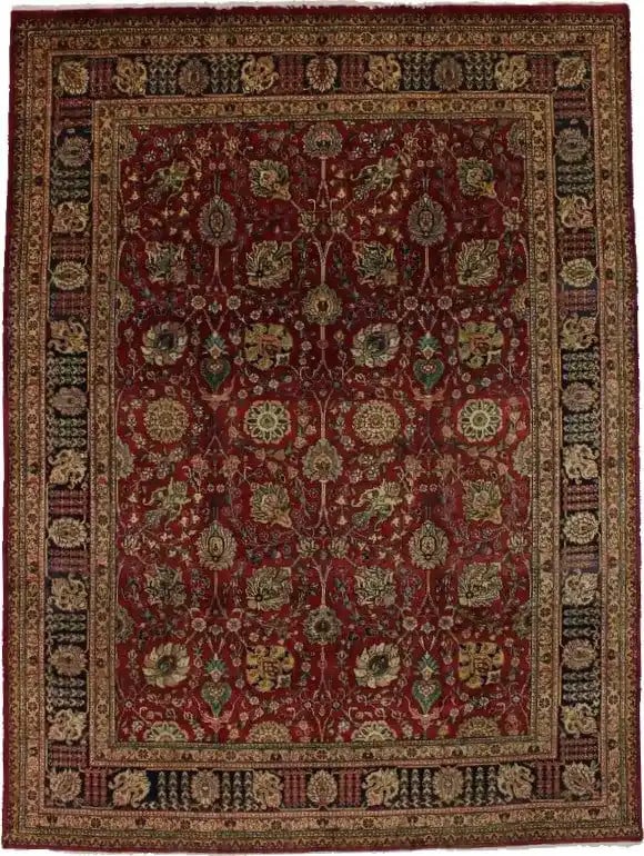 Rare Vintage Handmade Floral Wool Oriental Rug 9'7 x 12'10: Rare Vintage Handmade Floral Wool Oriental Rug 9'7 x 12'10 This exquisite vintage handmade floral Oriental rug, measuring approximately 9'7" x 12'10", is a stunning addition to any living or dining ro