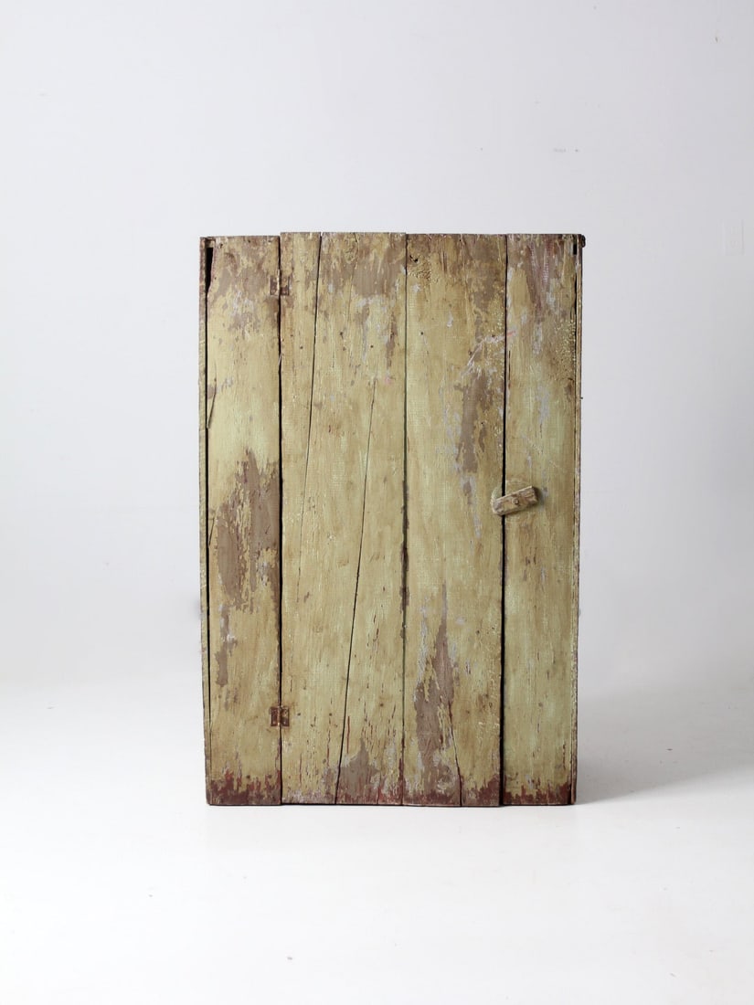 19th Century American Painted Pantry Cupboard with Shelves and Turn Latch (1 of 12)