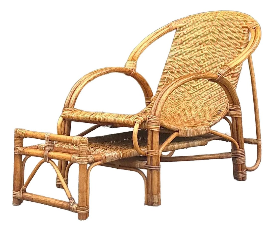 Vintage Rattan Lounge Chair with Extending Foot Rest Coastal Bohemian Style: Vintage Rattan Lounge Chair with Extending Foot Rest Coastal Bohemian Style Discover the charm of this vintage rattan lounge chair, seamlessly blending coastal elegance with bohemian artistry. Handcra