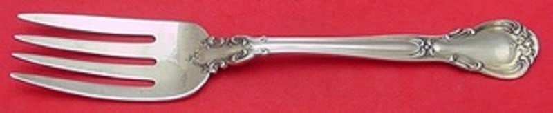 Gorham Chantilly Sterling Silver Cold Meat Fork 8.5 Inch Serving Piece: Gorham Chantilly Sterling Silver Cold Meat Fork 8.5 Inch Serving Piece This exquisite 8 1/2" cold meat fork is crafted from sterling silver and features the elegant Chantilly pattern by Gorham. Dating