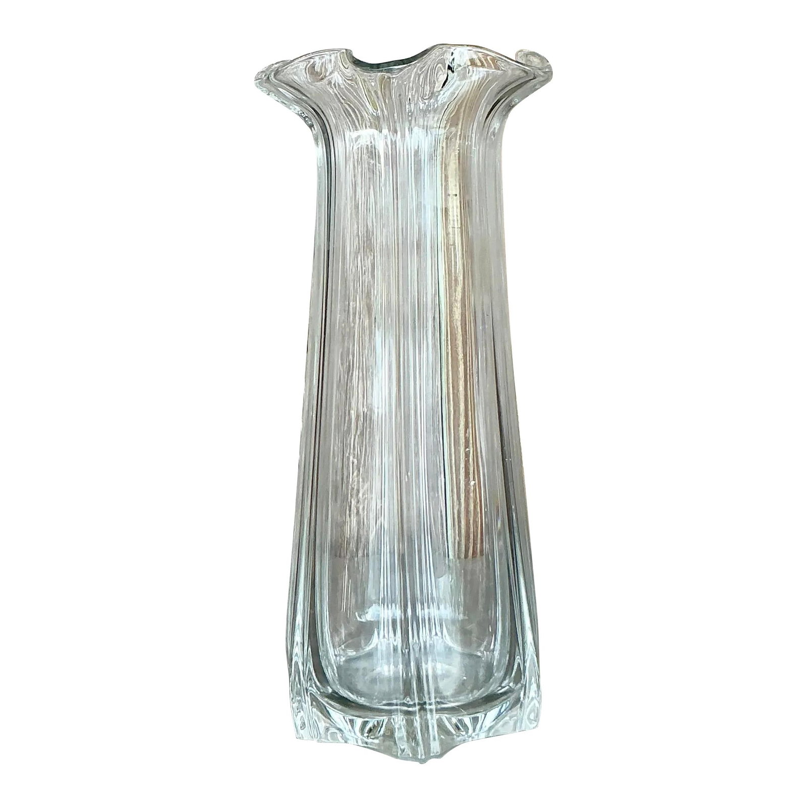Vintage Boho Glass Vase with Ruffled Edge 16.5 inches: Vintage Boho Glass Vase with Ruffled Edge 16.5 inches Enhance your space with the Vintage Boho Ruffle Glass Tall Vase, a stunning piece that embodies effortless bohemian style. Featuring a delicate ru