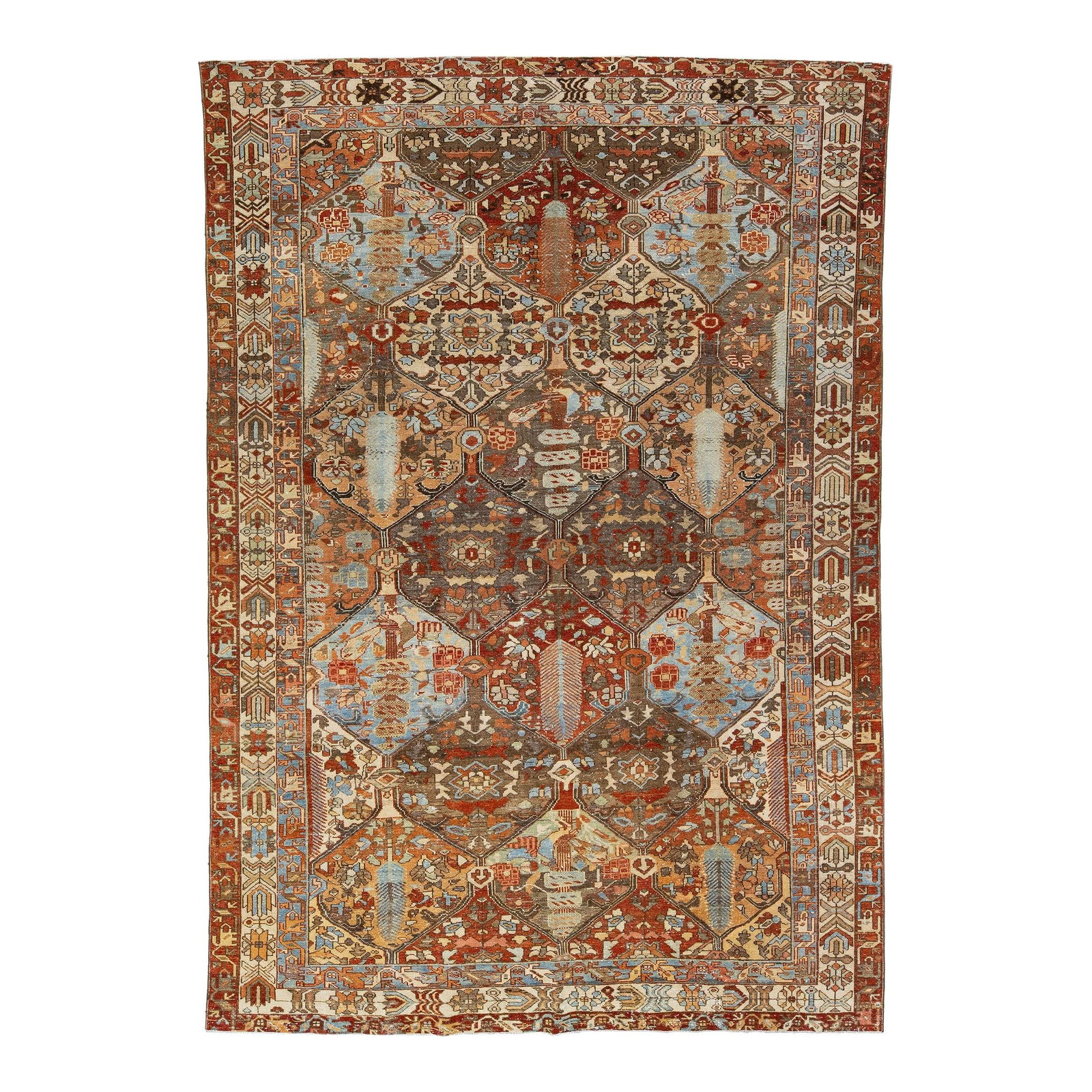 Early 20th Century Persian Bakhtiari Handmade Wool Rug Gray Multicolor Design: Early 20th Century Persian Bakhtiari Handmade Wool Rug Gray Multicolor Design This exquisite early 20th-century Antique Persian Bakhtiari rug showcases a stunning hand-knotted wool construction. Featu