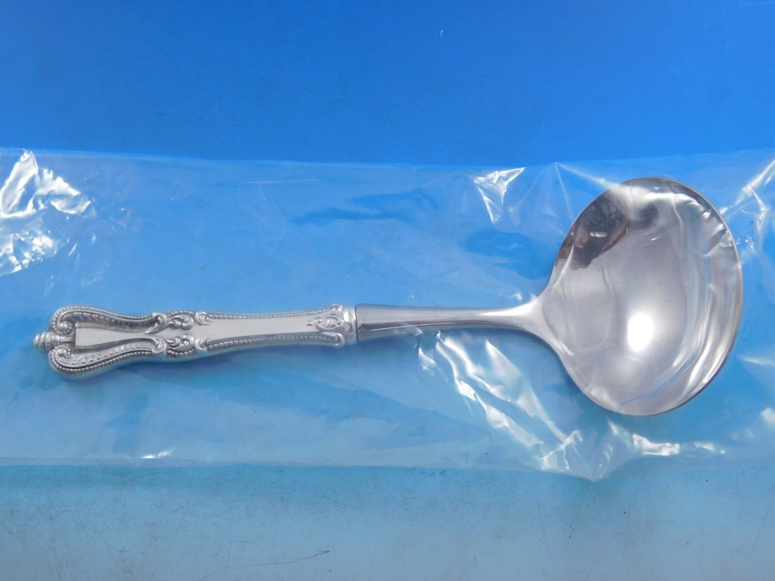 Towle Old Colonial Sterling Silver Gravy Ladle 8 Inch Serving (1 of 5)