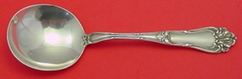 Champlain Pattern Sterling Silver Soup Spoon by Amston 6 5/8 Inches: Champlain Pattern Sterling Silver Soup Spoon by Amston 6 5/8 Inches This exquisite gumbo soup spoon, crafted in sterling silver, features the elegant Champlain pattern by renowned makers Frank Whiting