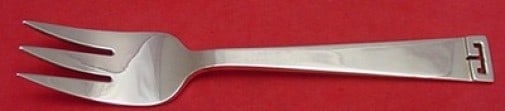 Allan Adler Chinese Key Sterling Silver 3-Tine Salad Fork 6.5": Allan Adler Chinese Key Sterling Silver 3-Tine Salad Fork 6.5" This exquisite salad fork features a modern design in the elegant Chinese Key pattern by Allan Adler. Crafted from high-quality sterling 