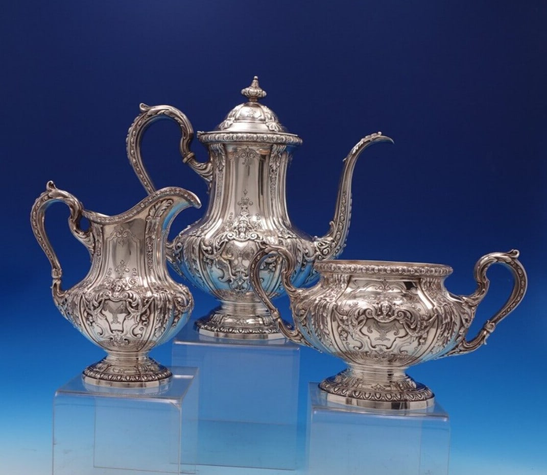 Reed and Barton Louis XV Sterling Silver Coffee Set 3pc Antique: Reed and Barton Louis XV Sterling Silver Coffee Set 3pc Antique Discover the elegance of the Louis XV Sterling Silver Coffee Set by Reed & Barton, a splendid example of craftsmanship from the early 20