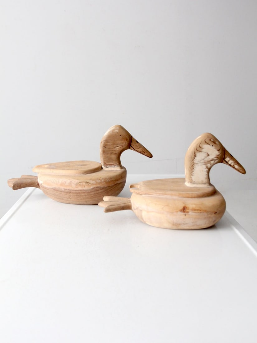 Charming Vintage Hand-Carved Duck Decoys Pair Folk Art (1 of 10)