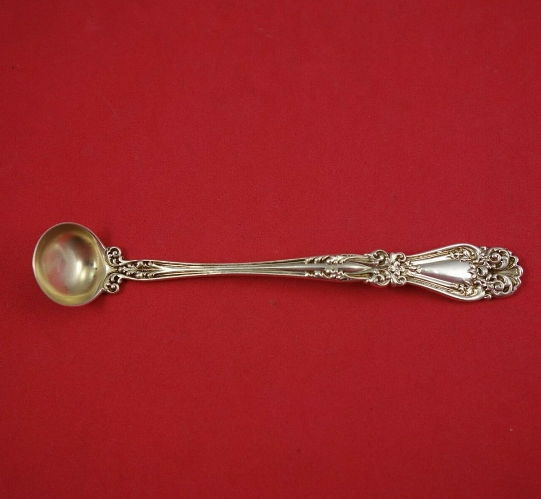 Alvin Sorrento Sterling Silver Mustard Ladle Gold Washed 5 3/8in: Alvin Sorrento Sterling Silver Mustard Ladle Gold Washed 5 3/8in Discover the elegance of the Sorrento pattern with this authentic Alvin Sterling Silver Mustard Ladle. Measuring 5 3/8 inches, this exq
