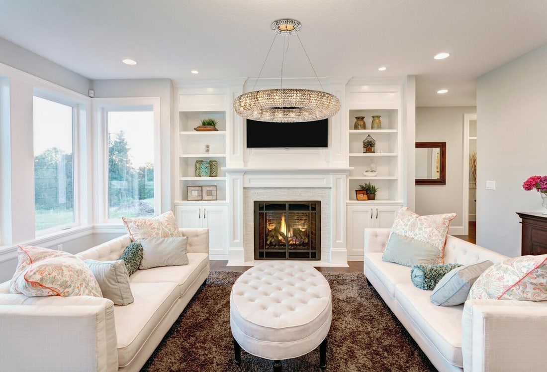 Elegant Paris 20-Light Gold and Clear Crystal Chandelier 52 Inch: Elegant Paris 20-Light Gold and Clear Crystal Chandelier 52 Inch Elevate your interior with this stunning Crystal Chandelier Halo, a large ceiling fixture that combines modern design with elegant