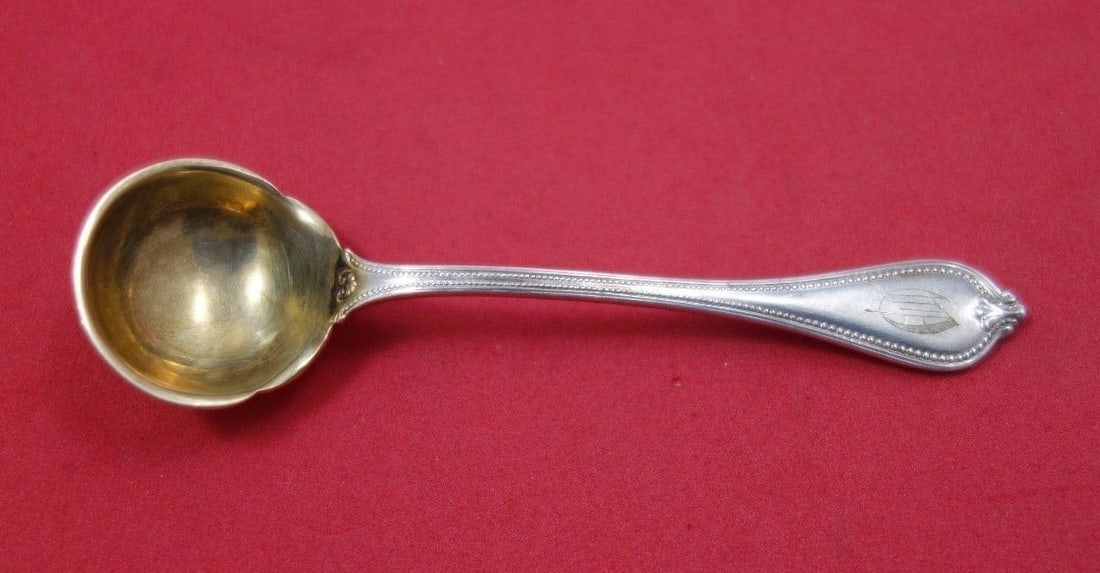 Towle Old Newbury Sterling Silver Salt Spoon Gold Washed Ruffled Shoulders (1 of 1)