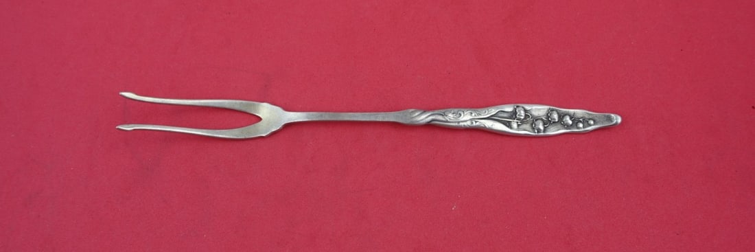 Whiting Sterling Silver 2-Tine Pickle Fork Lily of the Valley 6.5 Inch (1 of 2)