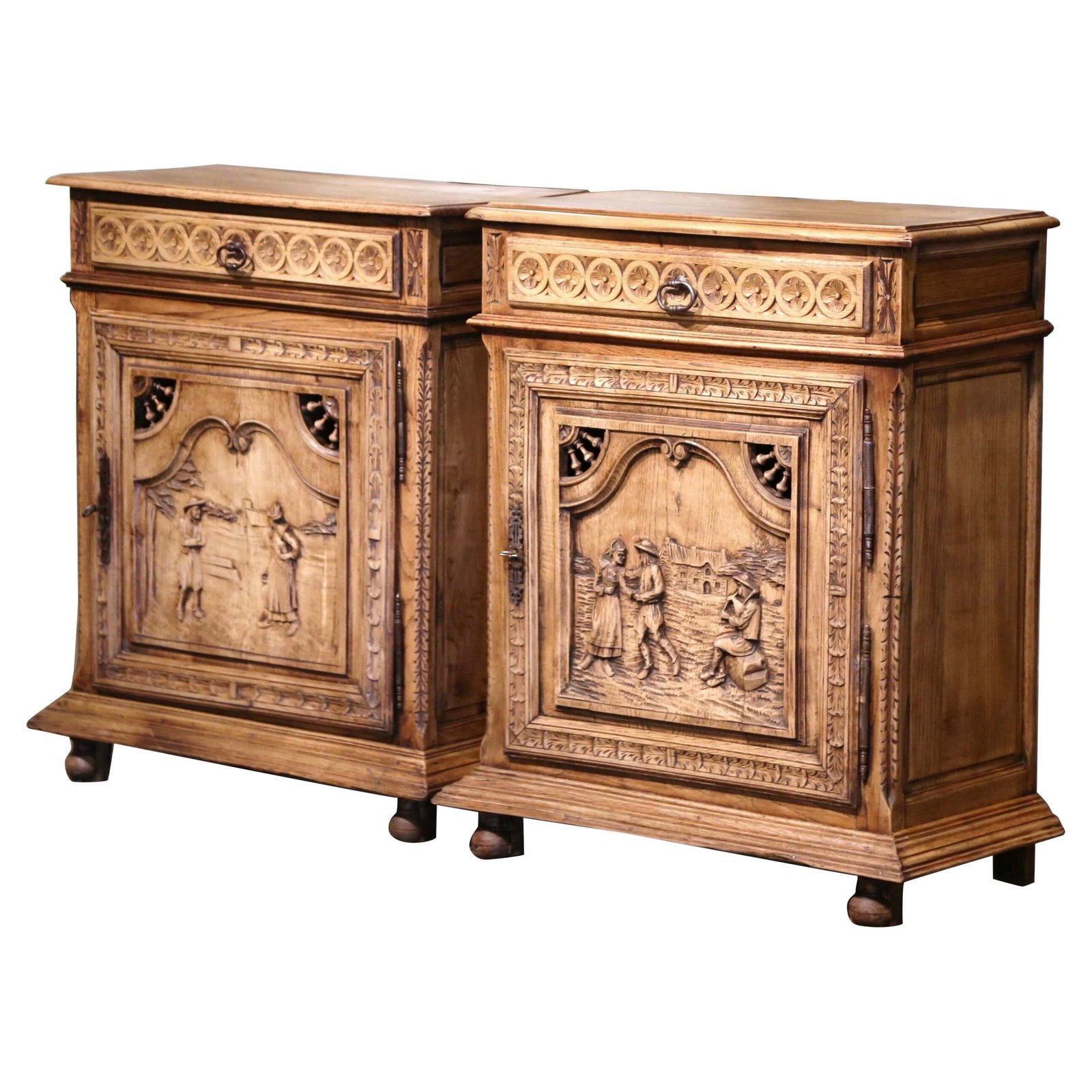 Set of 2 19th Century French Louis XIII Bleached Oak Jelly Cabinets (1 of 18)