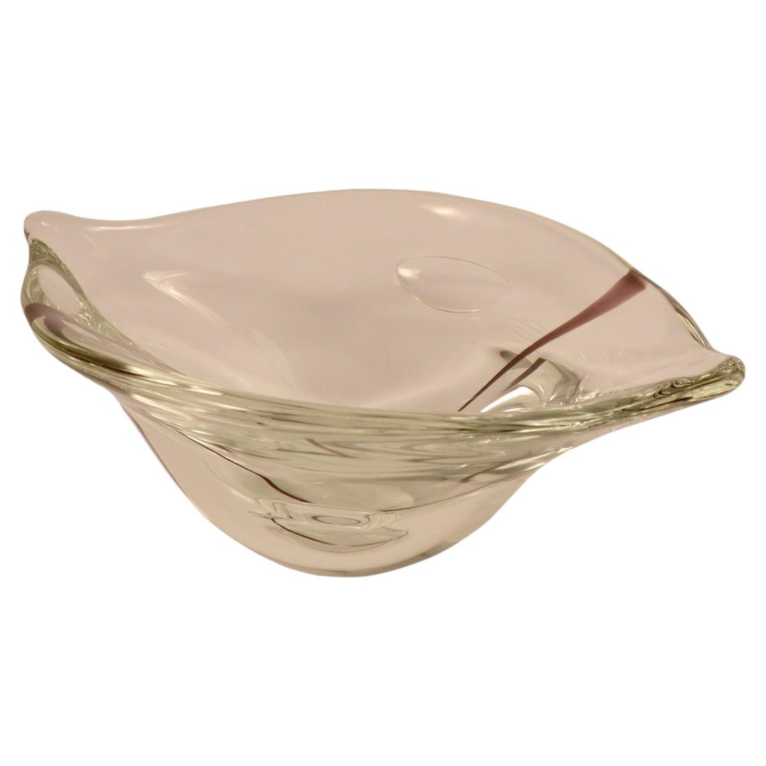 Seguso Murano Art Glass Centerpiece Bowl with Purple Stripe 15.5": Seguso Murano Art Glass Centerpiece Bowl with Purple Stripe 15.5" This stunning Murano Art Glass centerpiece bowl is attributed to Seguso, showcasing exceptional craftsmanship. The bowl features a hea
