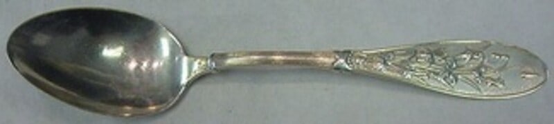 Whiting Honeysuckle Sterling Silver Teaspoon 6 Inch Heirloom Flatware (1 of 2)