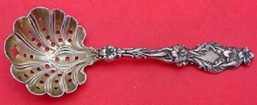 Whiting Sterling Silver Lily Pattern Sugar Sifter 5.5 Inch Antique (1 of 1)