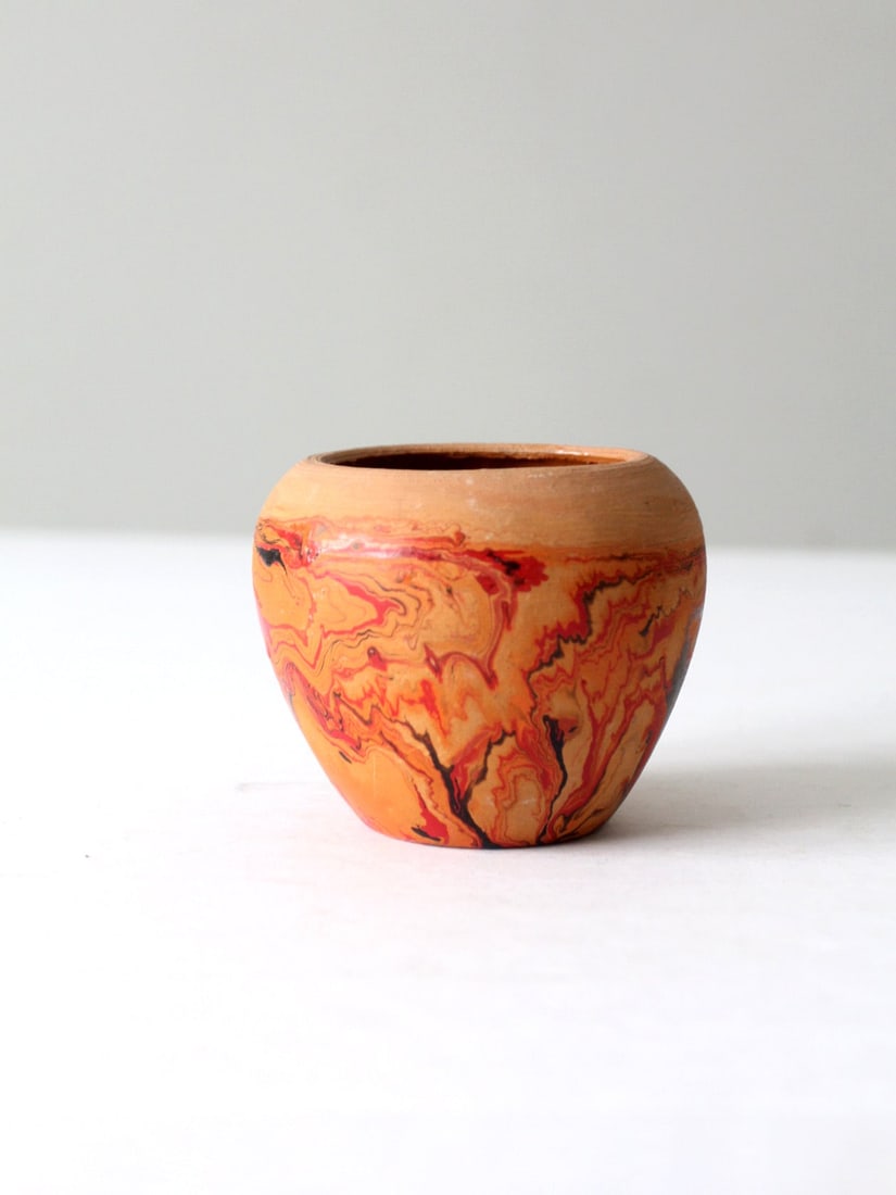 Mid 20th Century Badlands Pottery Souvenir Vase (1 of 8)