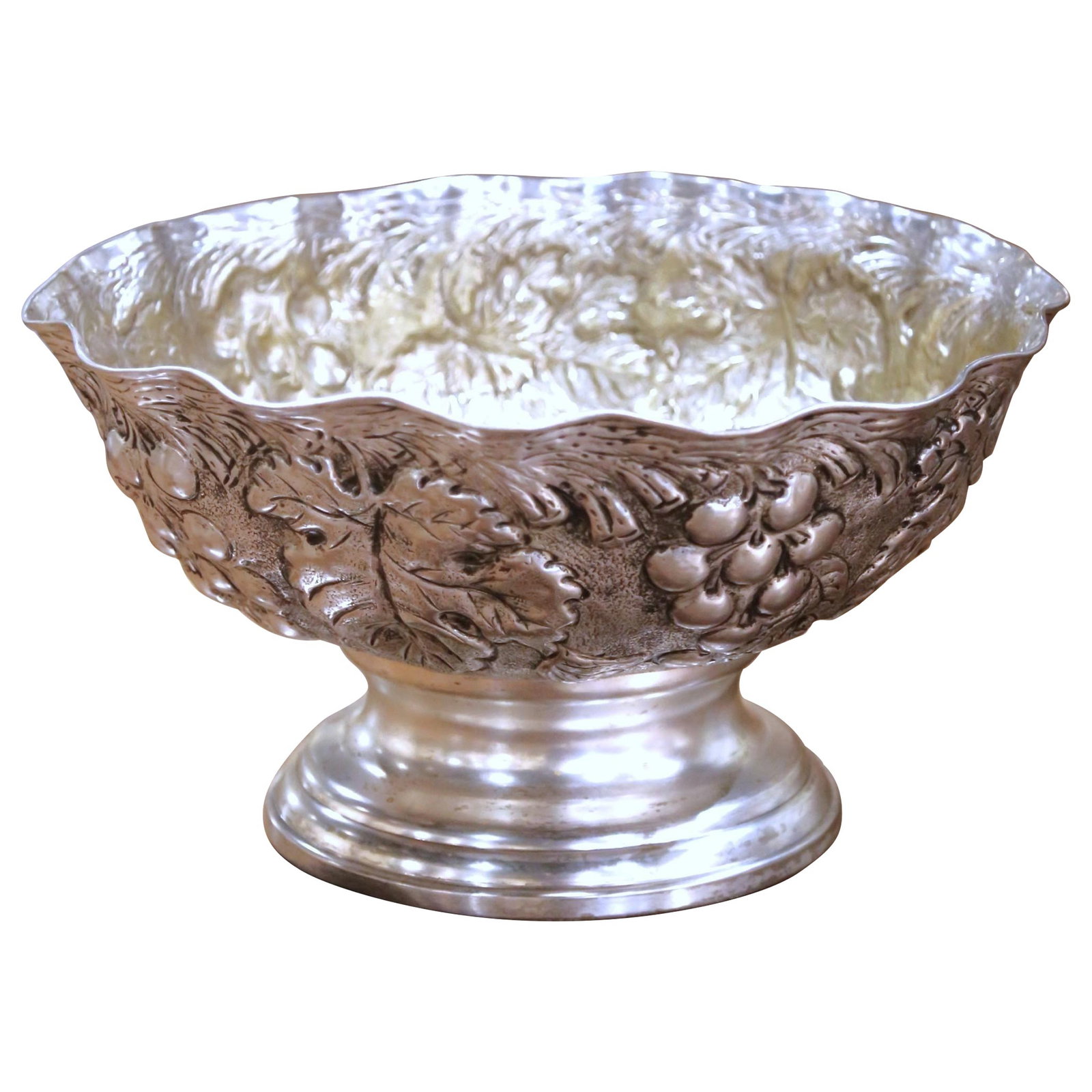 French Silver Plate Champagne Bowl Repousse Grapevine Design Circa 1960: French Silver Plate Champagne Bowl Repousse Grapevine Design Circa 1960 This mid-century French silver plated wine cooler, crafted circa 1960, features hand-crafted repousse grape cluster and vine lea