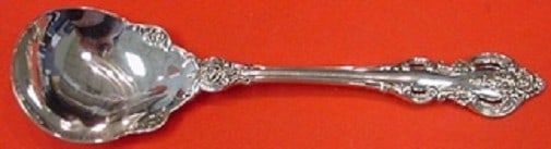 Towle El Grandee Sterling Silver Sugar Spoon 6 1/4 Inch: Towle El Grandee Sterling Silver Sugar Spoon 6 1/4 Inch Indulge in the elegance of the El Grandee pattern by Towle with this exquisite sterling silver sugar spoon. Measuring 6 1/4 inches, this spoon i