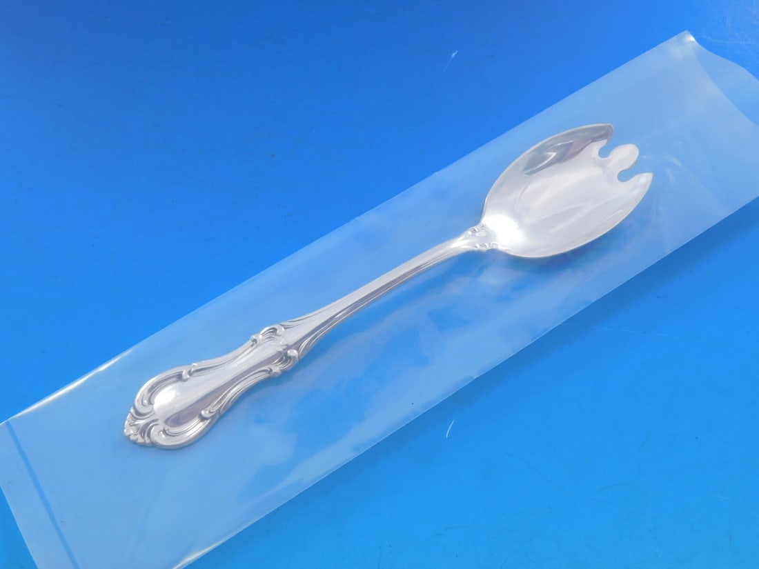 Joan of Arc Sterling Silver Ice Cream Dessert Fork by International Silver: Joan of Arc Sterling Silver Ice Cream Dessert Fork by International Silver Indulge in a touch of elegance with this Joan of Arc Ice Cream Dessert Fork by International Sterling. Crafted from high-qual