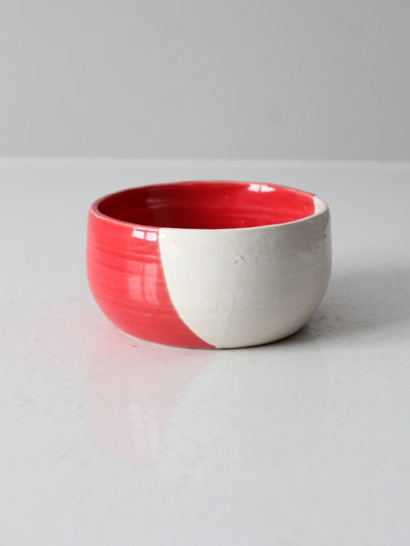 Signed Vintage Studio Pottery Bowl Red and White 5 Inch (1 of 8)