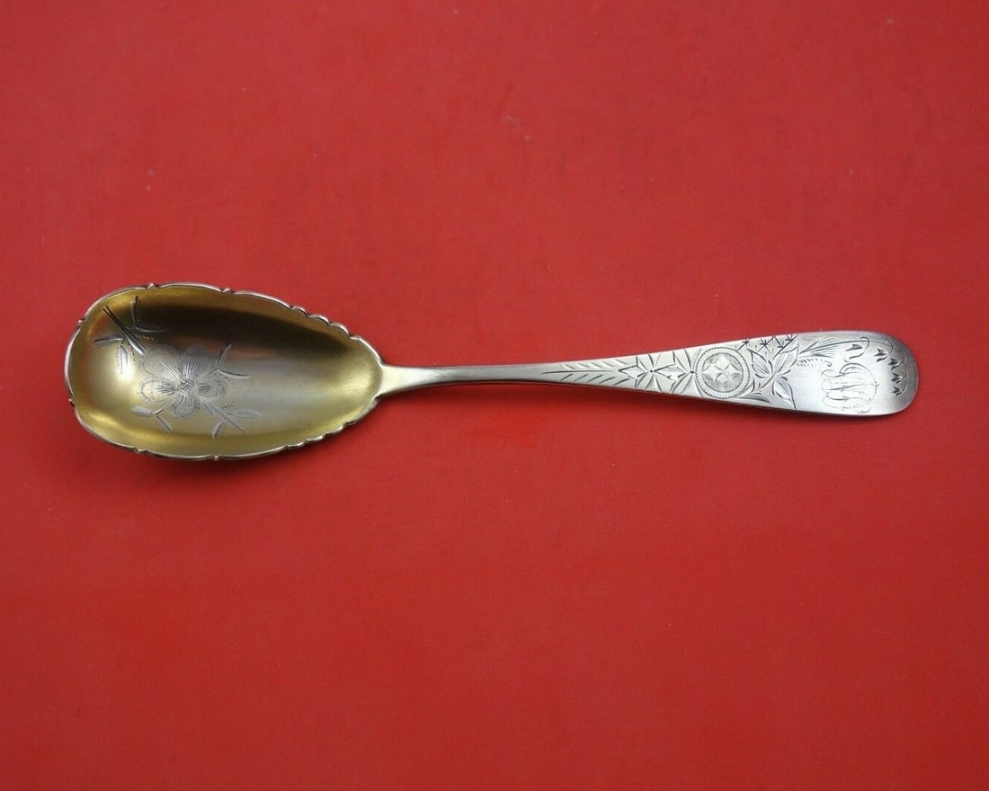 Harris & Shafer Antique Lily Engraved Sterling Silver Berry Spoon 8 5/8" (1 of 3)