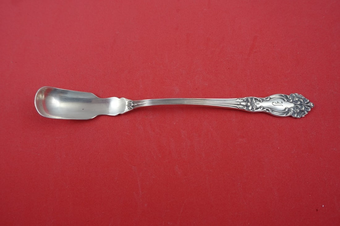 Reed & Barton Amaryllis Sterling Silver Horseradish Scoop 6.25" (1 of 2)