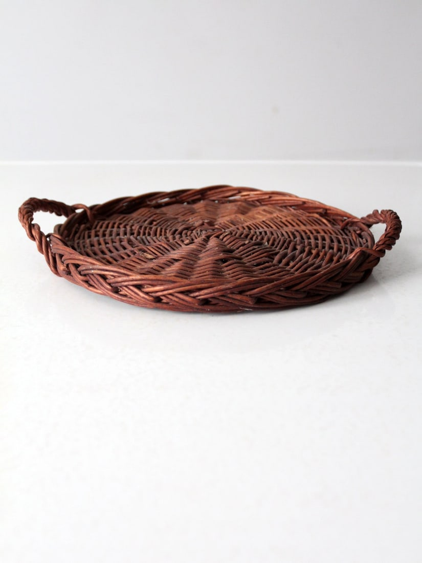 Vintage Round Wicker Tray with Double Handles 13 Inch (1 of 10)