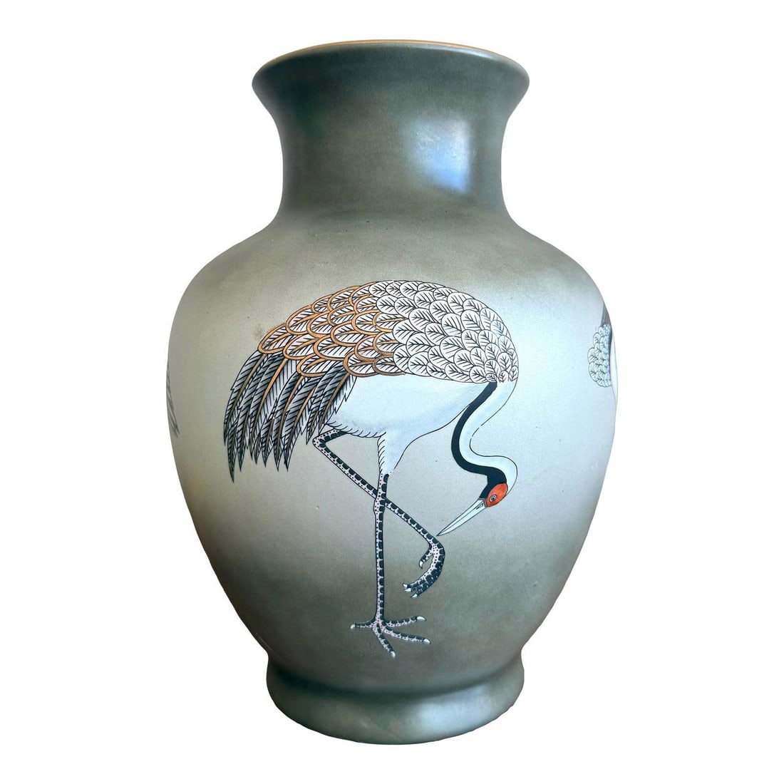 Vintage Ceramic Crane Vase Boho Style 12 Inch Tall: Vintage Ceramic Crane Vase Boho Style 12 Inch Tall Enhance your home decor with this Vintage Boho Crane Vase, a stunning piece that embodies timeless elegance and cultural significance. Crafted from c
