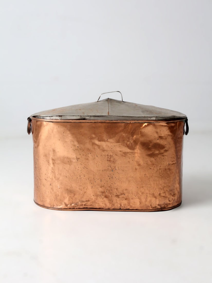 Late 19th Century Oval Copper Wash Tub With Lid And Handles (1 of 14)