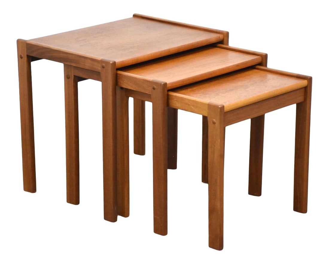 Mid-Century Modern Danish Teak Nesting Tables Set of 3 (1 of 9)