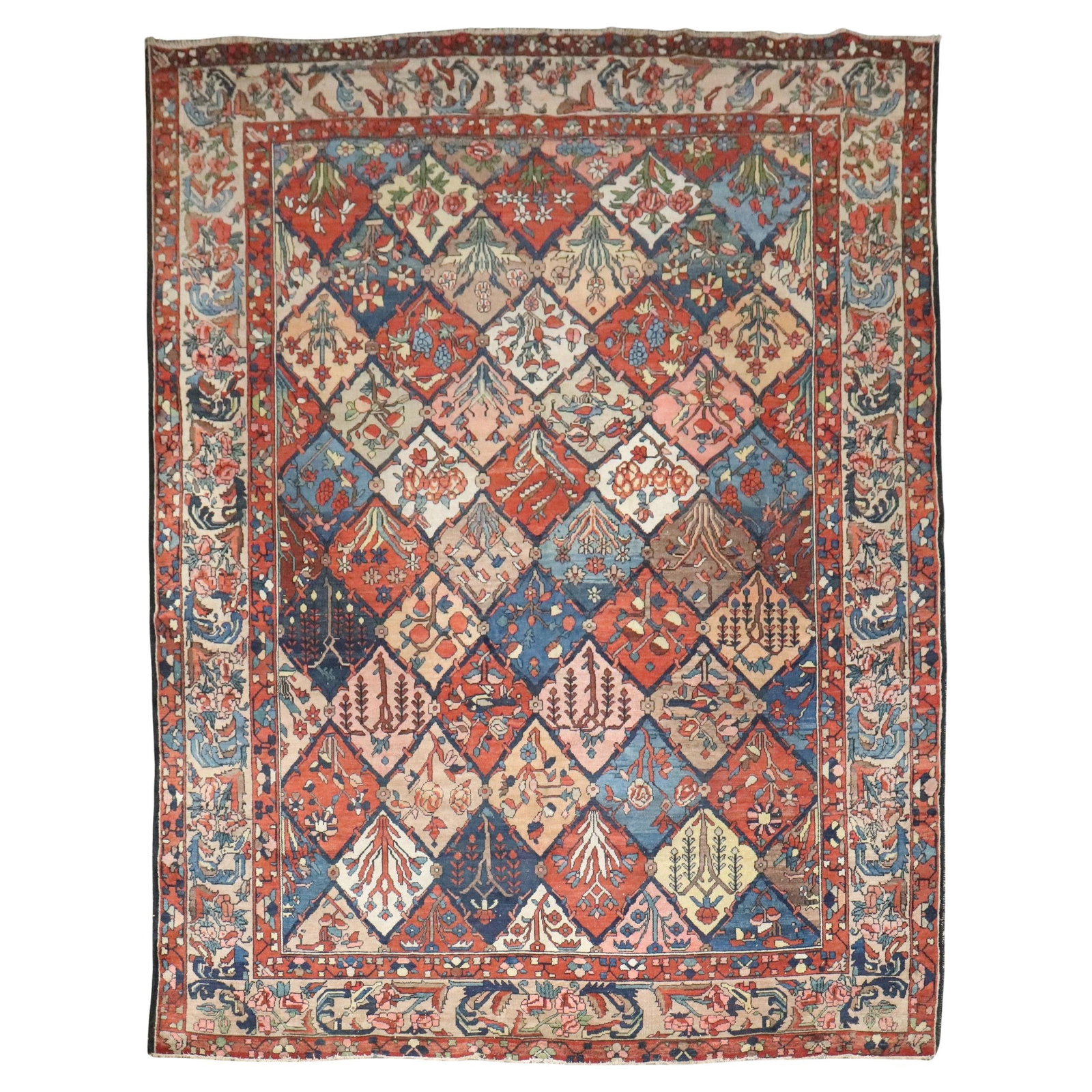 Persian Bakhtiari Garden Pattern Wool Rug 8'10" x 11' Early 20th Century (1 of 8)