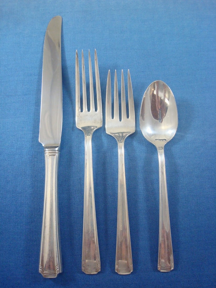 Westmorland John & Priscilla Sterling Silver Flatware Set 24 Pieces with Caddy (1 of 3)