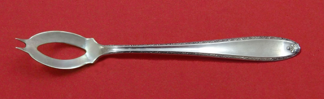 Alvin Southern Charm Sterling Silver Olive Spoon 5 3/8" Custom Made (1 of 1)