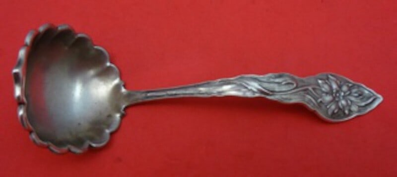 Unger Narcissus Sterling Silver Mayonnaise Ladle Gold Wash Scalloped 4 1/4 inches (1 of 2)