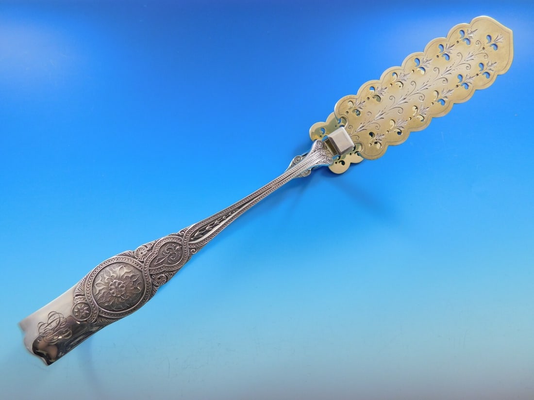 Wendt Moresque Sterling Silver Asparagus Serving Tong 11.25in Gold Washed: Wendt Moresque Sterling Silver Asparagus Serving Tong 11.25in Gold Washed This exquisite asparagus serving tong features a stunning Moresque pattern by Wendt, crafted from high-quality sterling silver