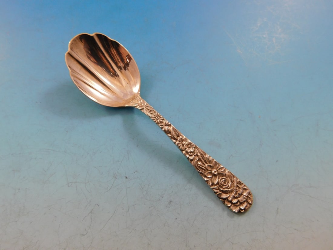 Kirk Repousse Sterling Silver Fluted Tea Caddy Spoon 4.25" (1 of 3)