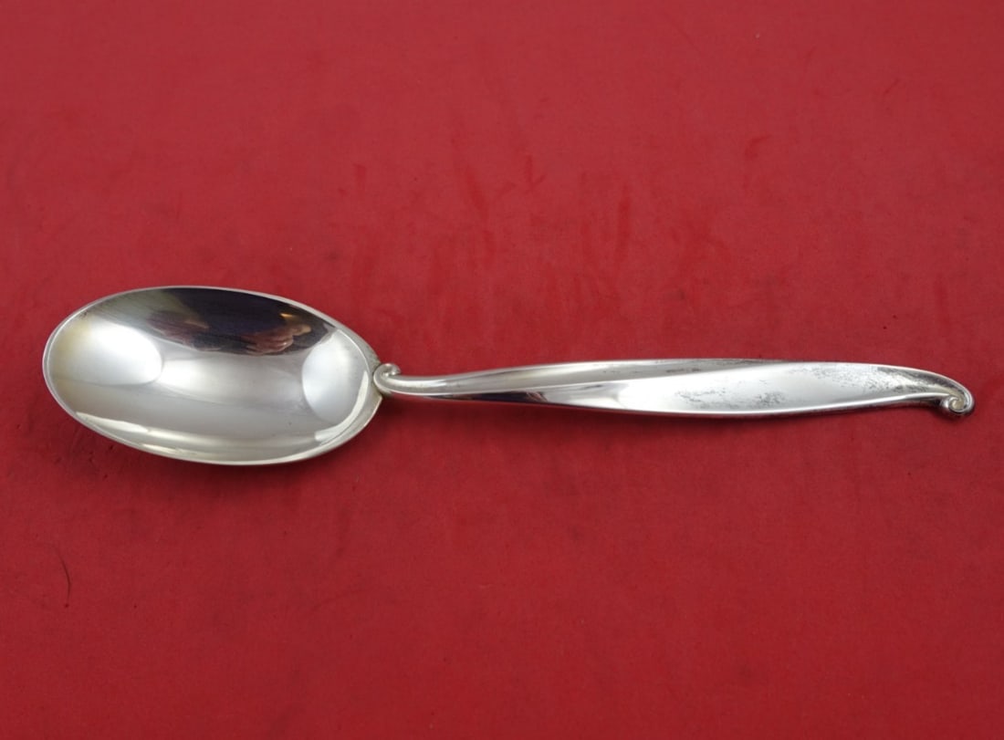 International Sterling Silver Serving Spoon Swan Lake Pattern 7 7/8 Inch (1 of 3)
