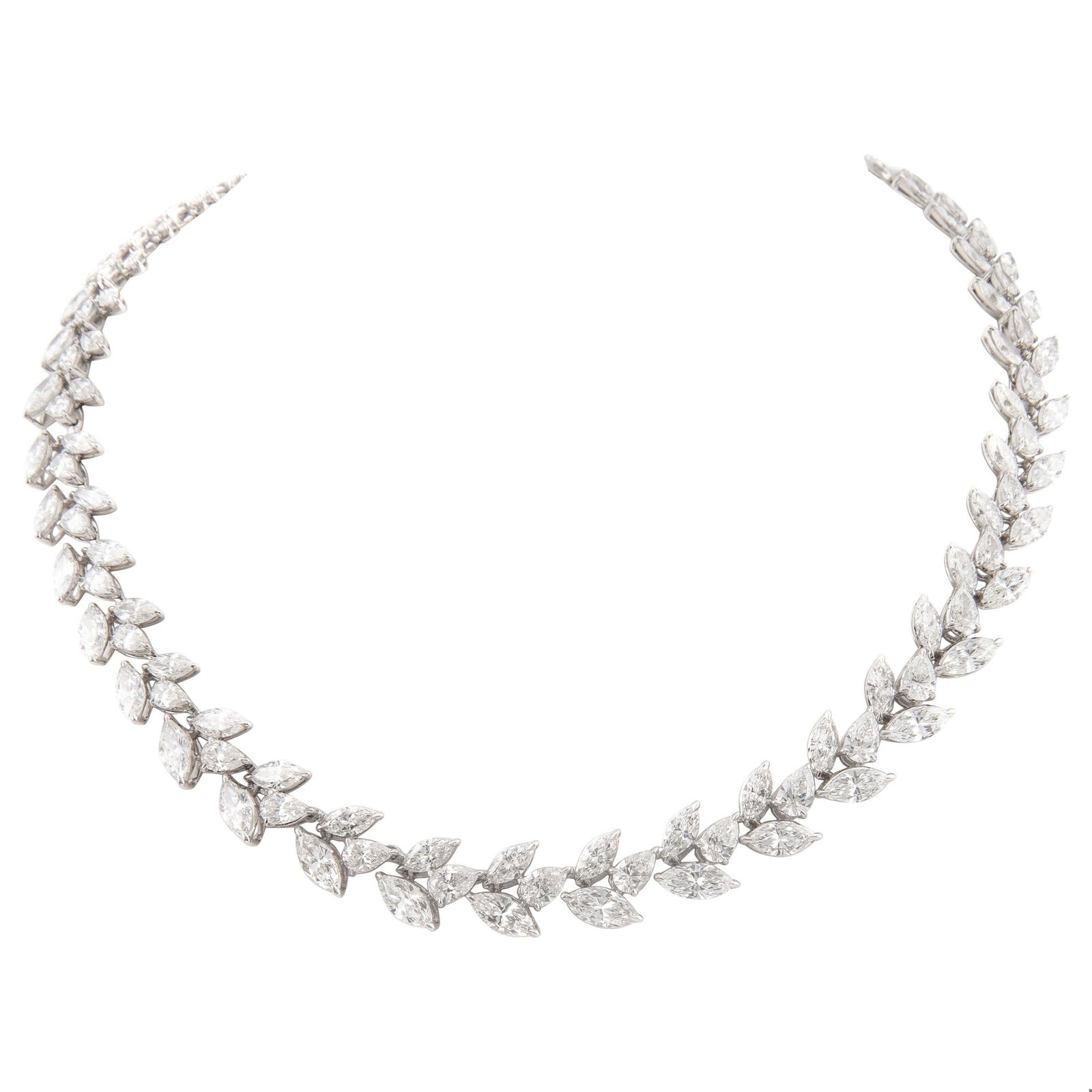 45.35ct Diamond Necklace in 18k White Gold: 45.35ct Diamond Necklace in 18k White Gold This exquisite 45.35ct Marques & Pear Cut Diamond Necklace features a stunning arrangement of 132 diamonds, combining elegance with contemporary design. Craf