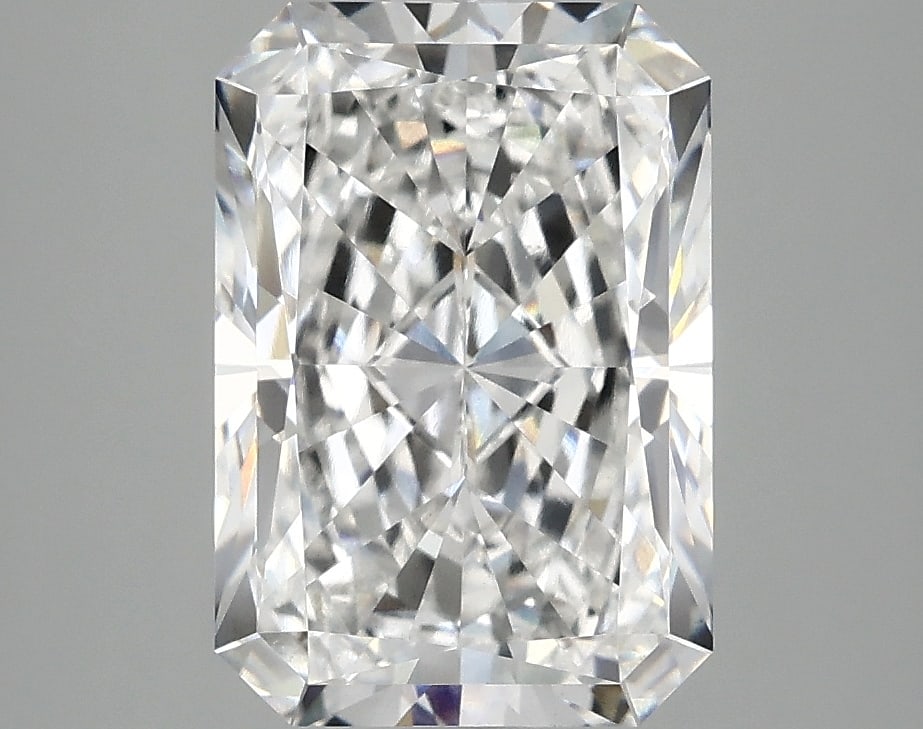 Loose Diamond - RADIANT 3.43ct E VS1 (1 of 1)