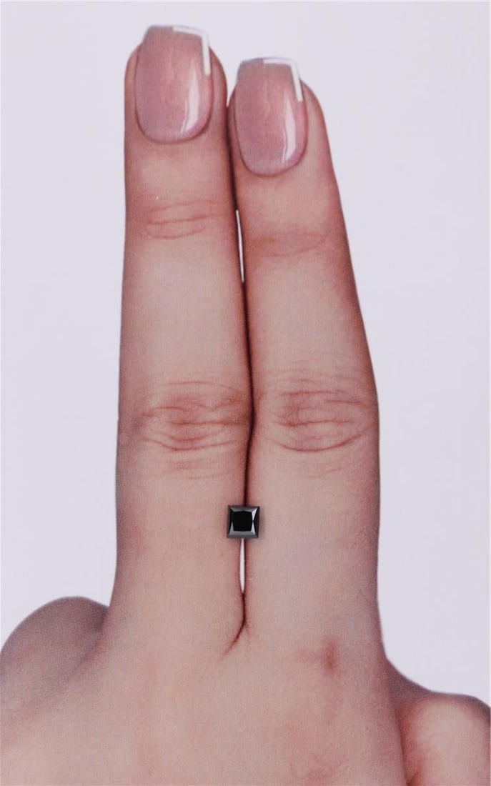 Loose Diamond - PRINCESS 0.42ct Black: Loose Diamond - PRINCESS 0.42ct Black Source: Natural Shape: PRINCESS Carats: 0.42 Color: Black Certification: IGI Video:
