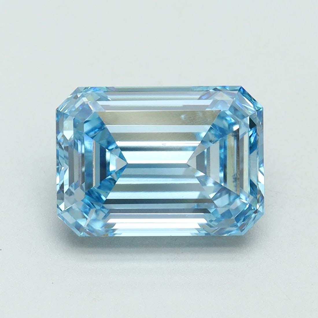Loose Diamond - EMERALD 3.03ct Fancy Intense Blue VS2: Loose Diamond - EMERALD 3.03ct Fancy Intense Blue VS2 Source: This is a real non-mined Diamond that has been grown in a lab Shape: EMERALD Carats: 3.03 Color: Fancy Intense Blue Certification: IGI Vid