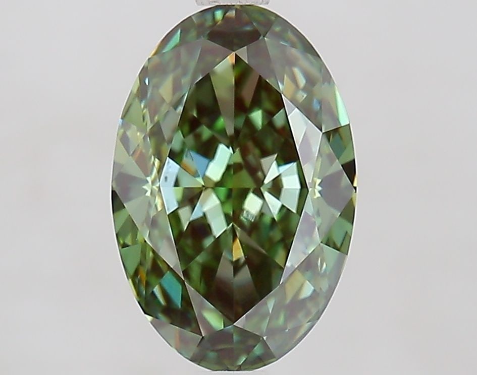 Loose Diamond - OVAL 2.77ct Fancy Vivid Green VS1: Loose Diamond - OVAL 2.77ct Fancy Vivid Green VS1 Source: This is a real non-mined Diamond that has been grown in a lab Shape: OVAL Carats: 2.77 Color: Fancy Vivid Green Certification: IGI Video: