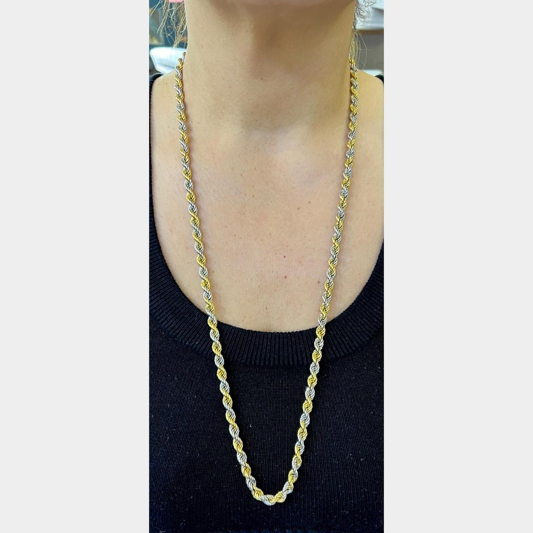 31 Inch Necklace in Platinum and 18K Yellow Gold Weighing 43.4 Grams: 31 Inch Necklace in Platinum and 18K Yellow Gold Weighing 43.4 Grams This pre-owned necklace is crafted from 18K yellow gold and platinum, offering a luxurious combination of precious metals. It measu