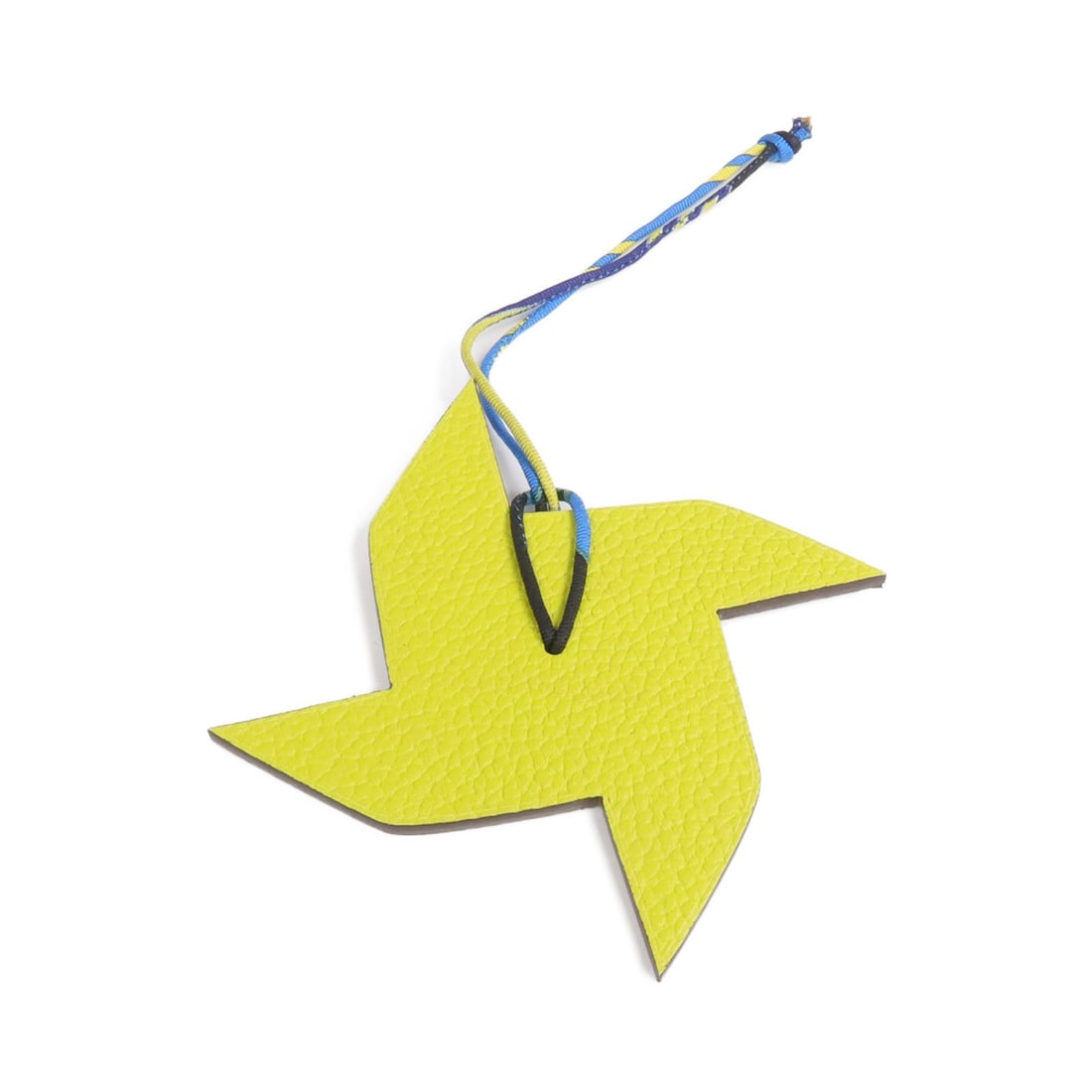Epsom Clemence Calfskin Charm in Lime and Navy by Hermes: Epsom Clemence Calfskin Charm in Lime and Navy by Hermes This Hermes charm is crafted from high-quality Epsom Clemence calfskin leather in a sophisticated navy color. Designed for women, it features a