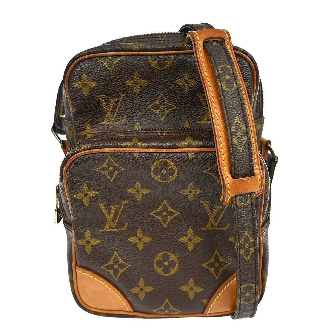 Louis Vuitton Amazone Monogram Canvas Medium Crossbody Bag M45236: Louis Vuitton Amazone Monogram Canvas Medium Crossbody Bag M45236 This Louis Vuitton Amazon crossbody shoulder bag features the signature monogram canvas leather exterior in brown, complemented by a m