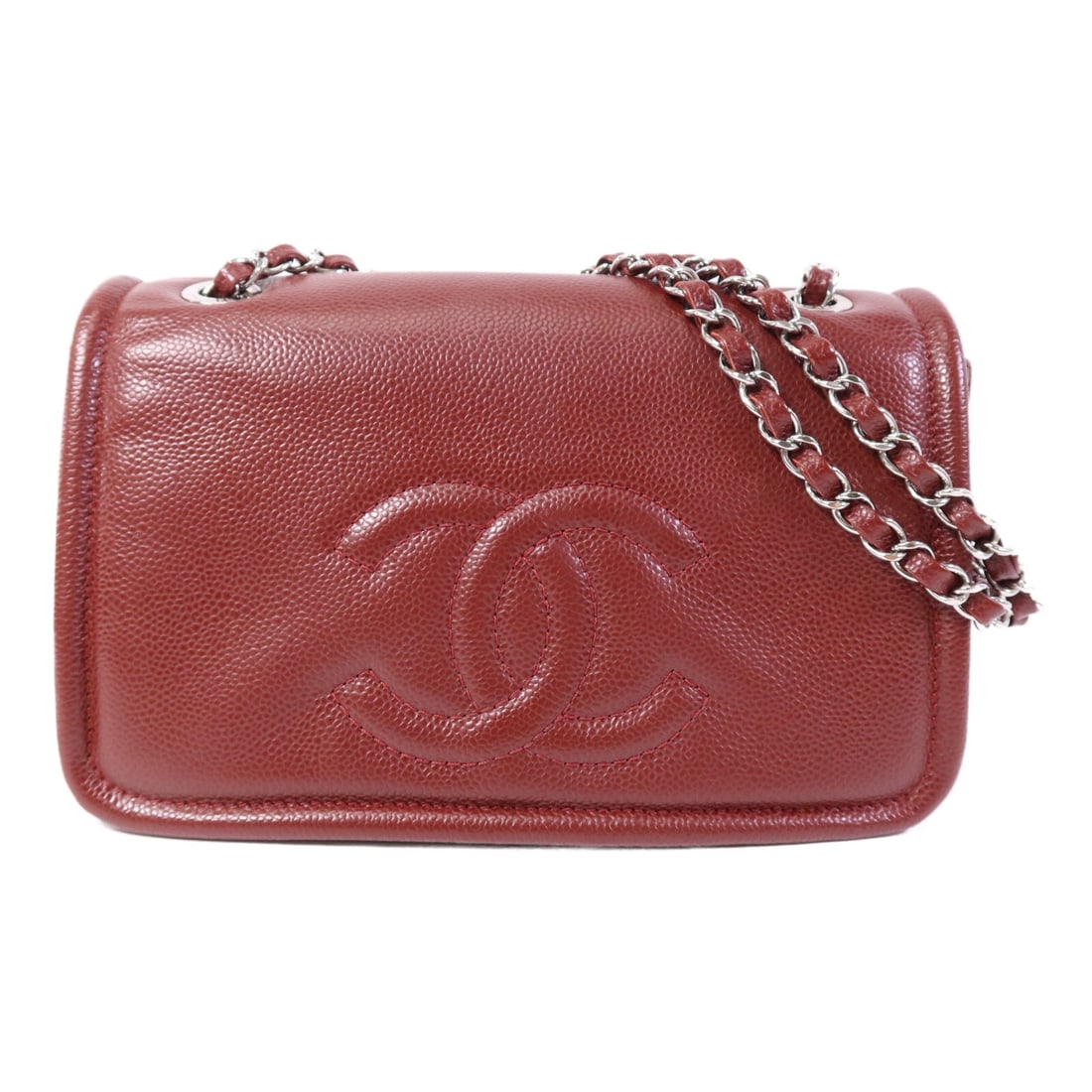Red Calfskin Leather Shoulder Bag by CHANEL with Silver Chain Detail: Red Calfskin Leather Shoulder Bag by CHANEL with Silver Chain Detail This CHANEL shoulder bag features luxurious red calfskin leather with silver-tone chain details. Designed for women, it offers a st