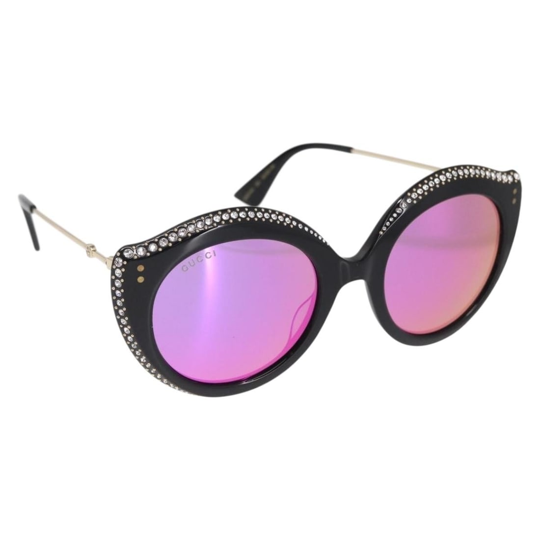 Black Plastic GUCCI BA10538V Sunglasses with Case: Black Plastic GUCCI BA10538V Sunglasses with Case These GUCCI sunglasses feature a black plastic frame and come with an accessory sunglass case. Made in Japan, they are in excellent condition with no 
