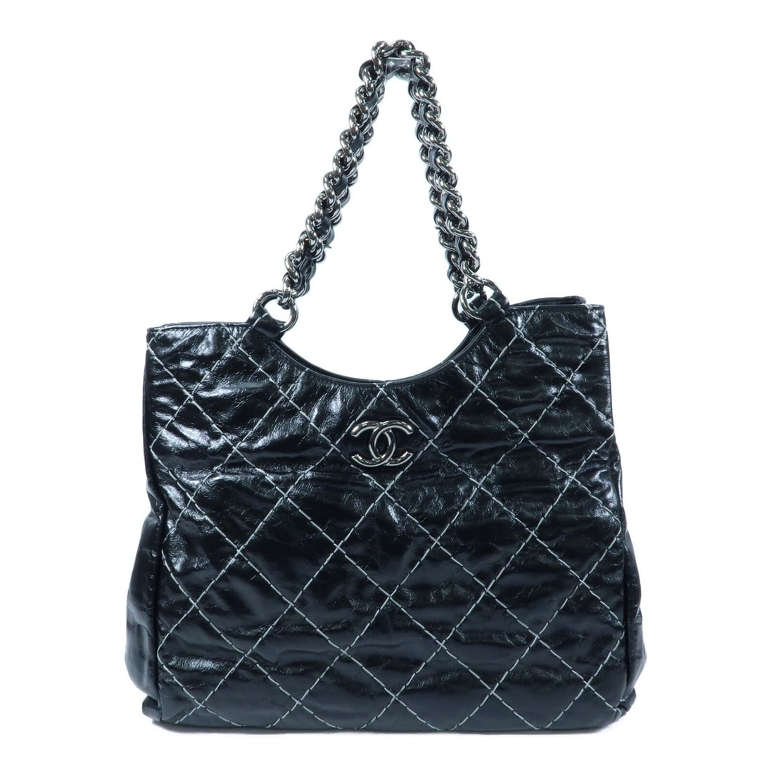 Chanel Wild Stitch Black Calfskin Tote with Silver Tone CC Hardware: Chanel Wild Stitch Black Calfskin Tote with Silver Tone CC Hardware This CHANEL Wild Stitch tote bag features premium black calfskin leather and silver-tone hardware, showcasing the iconic CC logo. De